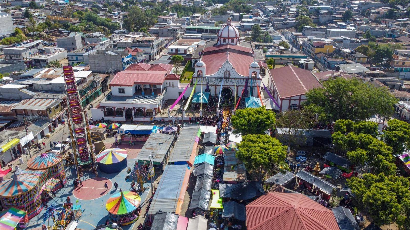  La feria de San José Poaquil en Chimaltenango ofrece un espacio de convivencia en el municipio. Foto Joel Solano 